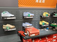-PUMA品牌自营折扣店(天津佛罗伦萨小镇奥莱店)