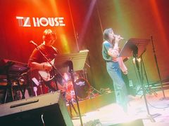 -TZ House音乐现场(来福士中心店)