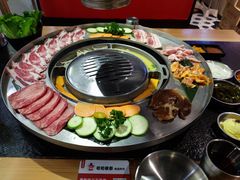 -哈哈碳都·牛肋条无限自助烤肉(宝龙店)