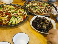-邱金小炒·30 年盐帮江湖菜(自贡店)