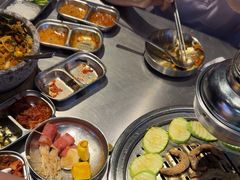 -哈哈碳都·牛肋条无限自助烤肉(台江万达店)