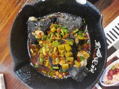 -黑白电视长沙小吃(美林M·LIVE天地东座店)