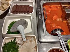 -海底捞火锅鲜切牛肉主题店(长寿路店)
