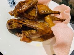 金龙香炸乳鸽-金龙·打边炉(武进路店)