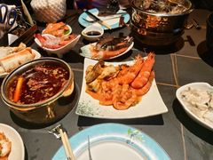 -雍容荟帝王蟹活龙虾展台自助(IFS黑金店)