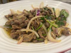 -郑猛记石岐鸽主题餐厅(长江店)