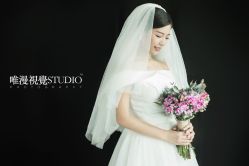 -巴黎婚纱摄影工作室