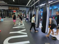 -臻元搏击格斗泰拳拳馆(港隆店)