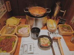 -独食火锅·半米屋台(直营总店)