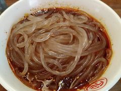 -万记麻辣烫国展总店