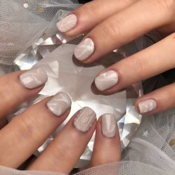 点击看大图 手部美甲-月野兔日式美睫美甲