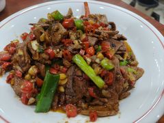 -湖南人家湘菜馆(镇江路店)