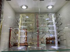 -华彬眼镜专业渐进配镜(潘家园店)