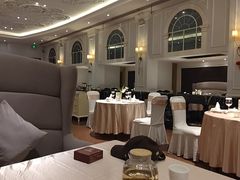 -王府井酒店(金桥港湾店)