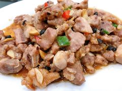 -YI PIN JU 一品居中餐厅 中国超市