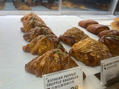 -MEEBO KAFEE米咖焙坊(虹桥路店)