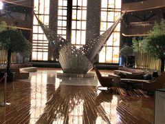 -上海滴水湖皇冠假日酒店