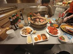 -山焱·炭火自助烤肉(周浦万达店)