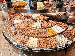 -Laderach 莱德拉(上海环贸iapm店)