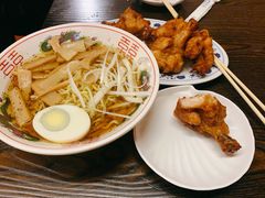 海贼王炸鸡-拉面莊夢語＆中华料理八椿