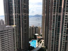 -香港大学
