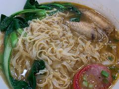 -明记港式烧腊茶餐厅(下沙店)