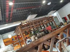 -黄桷树曹家私房菜(江与城店)