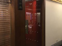 -梅龙镇酒家(南京西路总店)