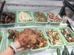 -野菌园·野生菌火锅首创第一家(关兴路总店)