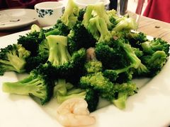 -溢心园香河肉饼总店