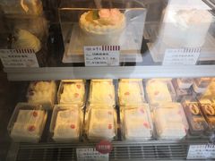 -红宝石·鲜奶小方(长阳店)