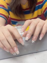 -尤米一站式美甲美睫