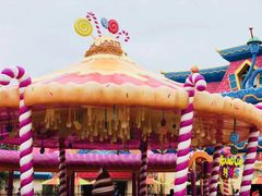 -七彩云南欢乐世界