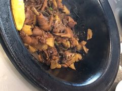 -东北农家院·铁锅炖(莘庄店)