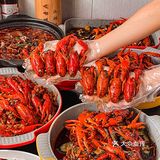 哎呦喂‼️又到了炫小龙虾的季节啦🦞