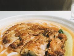 鸡扒濑粉-锦园春香港茶餐厅(西海湾旗舰店)