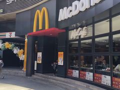 -麦当劳(小白楼店)
