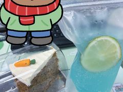 -StayReal Cafe(长宁来福士广场东八区店)