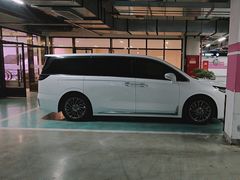 -经纬汇-停车场