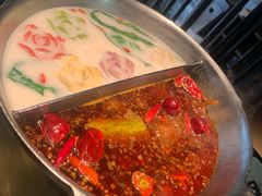 -湊湊火锅·茶憩(新中关购物中心店)