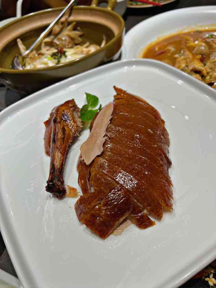 京禧1981·荔枝木烤鸭(迎宾路青春颂店)-"今天中午跟闺蜜开心的一次