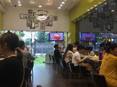-佰搭果·广式茶餐厅(西华路店)
