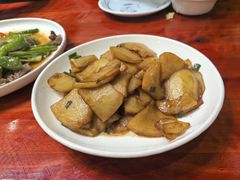 -芦茨金富饭庄·25年老字号·专做稻草鸡
