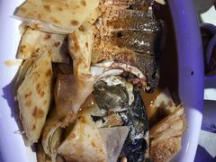 -阿三鱼头泡饼·家常菜