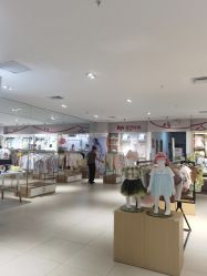 -孩子王(塘沽滨海万达店)