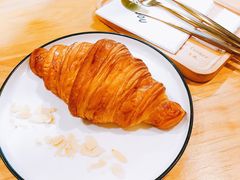 原味牛角包-GOTLOT COFFEE&KITCHEN角落厨房NOOK店
