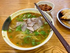 -黄阿姨锅贴大王(万航渡路店)