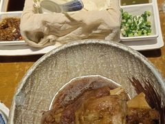 -95号酱骨·一块豆腐(展春园西路店)