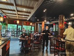 -功德林(南京西路店)