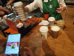 -星巴克臻选(深圳金光华店)